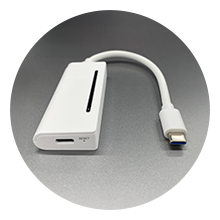 コンパクトで軽量